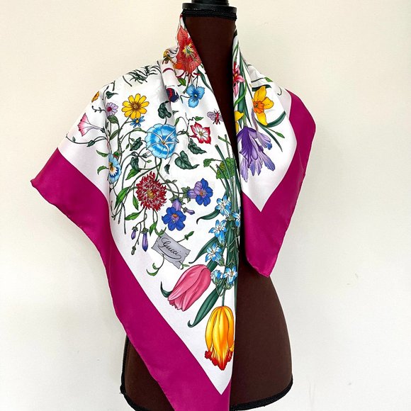 New Gucci Scarf Floral 1 Print Iconic Multicolor Pink Border Silk Wrap - Picture 5 of 15